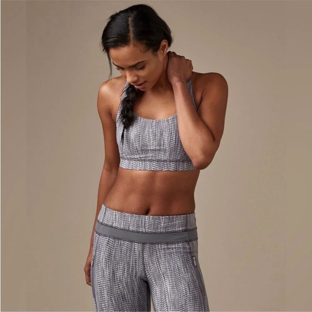 Lululemon Energy Sports Bra 4 Power Luxtreme Arrow Jacquard Silver Spoon Size 8 - Picture 3 of 7